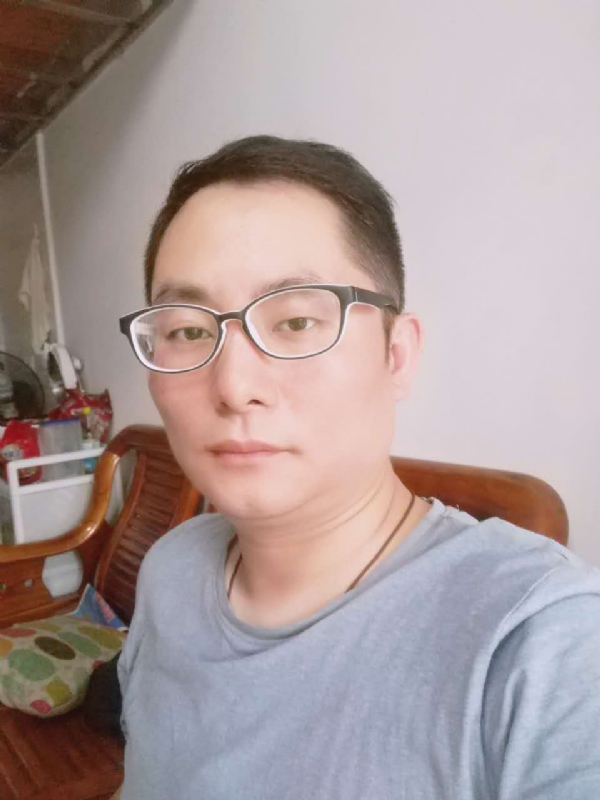 流星的尾巴的第一张照片--清流征婚网