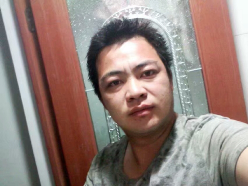 往事随风的第一张照片--清流征婚网