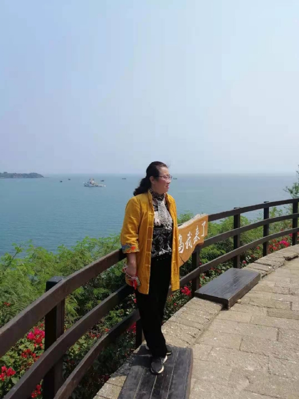 曦若半秋的第一张照片--清流征婚网
