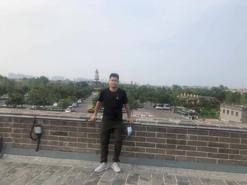 123.向左向右的第一张照片--清流征婚网