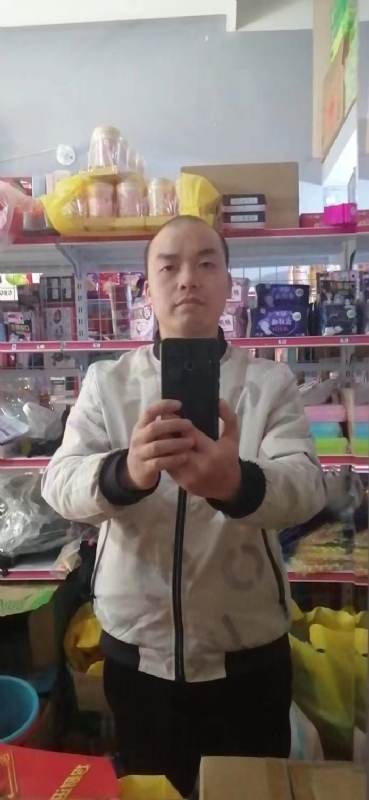 便利店的第一张照片--清流征婚网