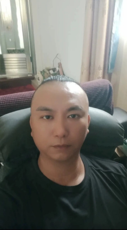 施逸森的第一张照片--清流征婚网