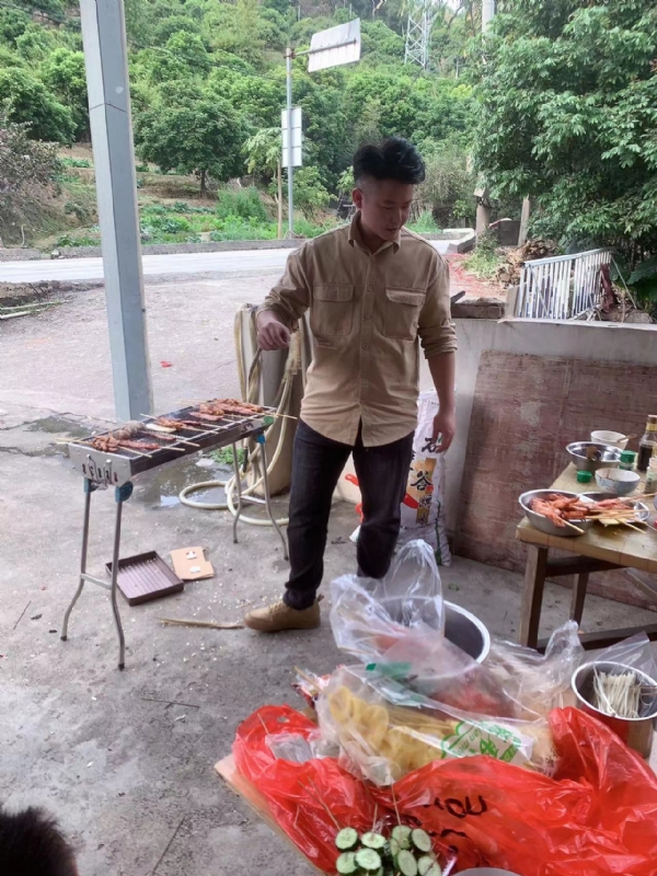 你黑我哟的第一张照片--清流征婚网