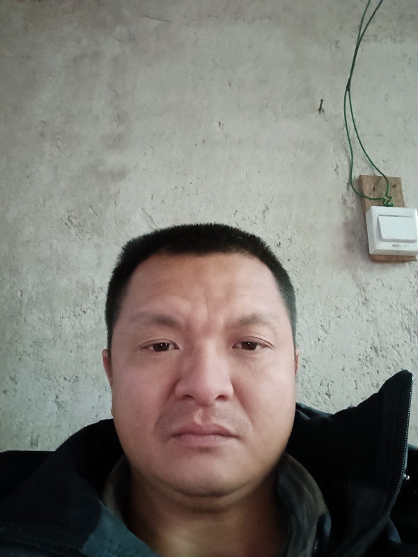 兰成龙的第四张照片--清流征婚网