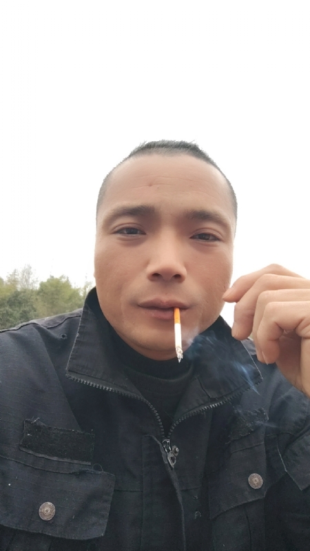 伯爵的第一张照片--清流征婚网