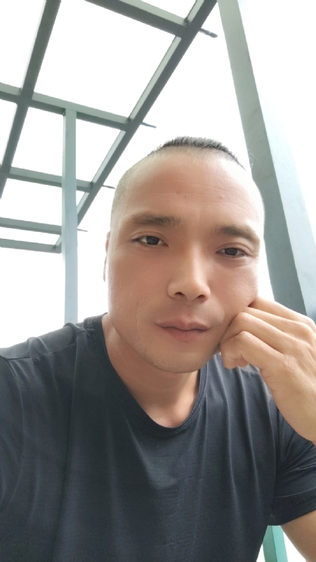 伯爵的第三张照片--清流征婚网