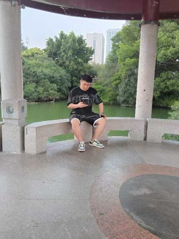 不善挽留的第一张照片--清流征婚网