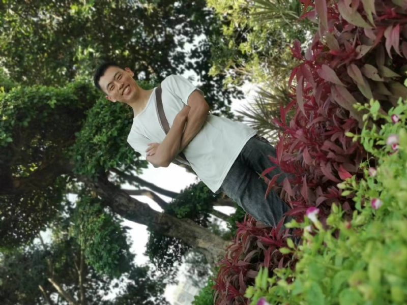 孤狼的第一张照片--清流征婚网