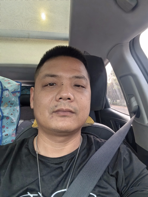 卖电池的大叔的第一张照片--清流征婚网